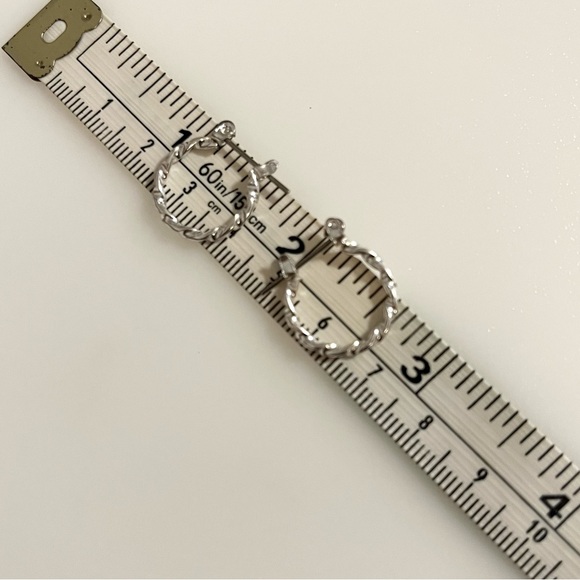 Set of 4 Silver Tone Earrings - Picture 8 of 12